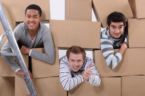 Truck hire for furniture and boxes in Barnet